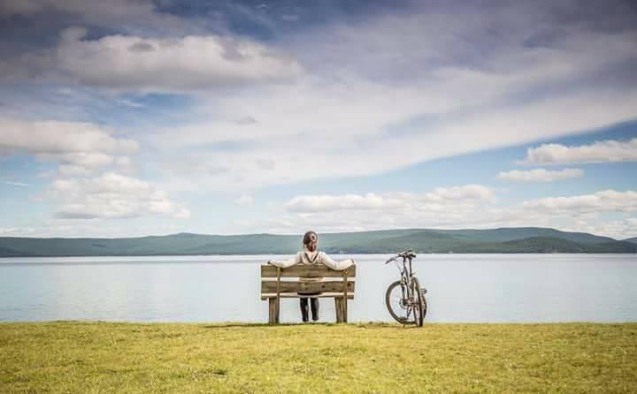 Relaxing at the edge of Khovsgol lake